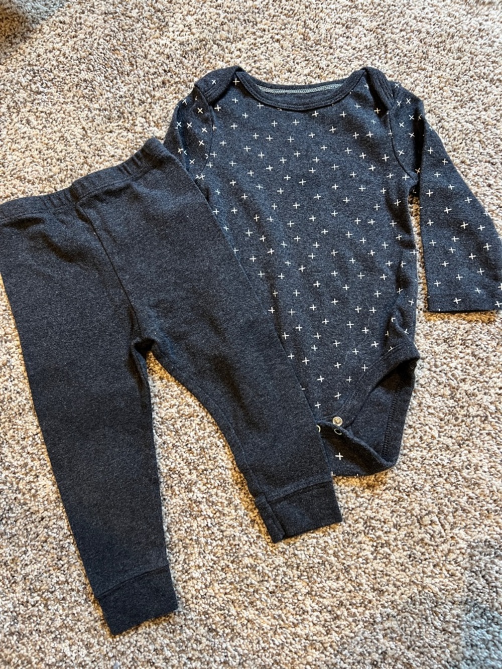 cloud island Charcoal Gray Two-Piece Bodysuit & Pants Set